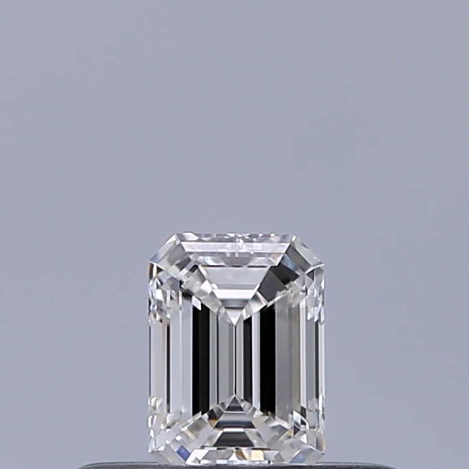 Emerald 0.23 ct E VS2