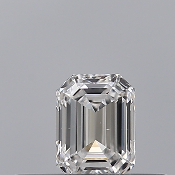 Emerald 0.23 ct D VS2