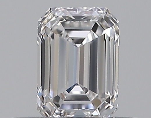 Emerald 0.32 ct E VVS2