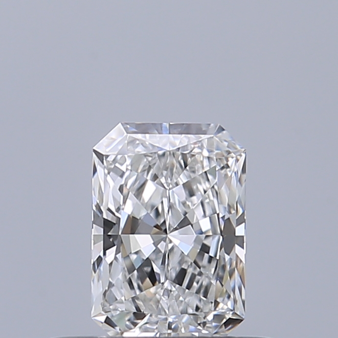 Radiant 0.35 ct D VVS1