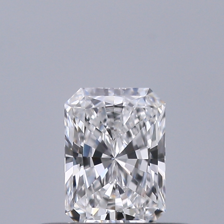 Radiant 0.3 ct D VVS1