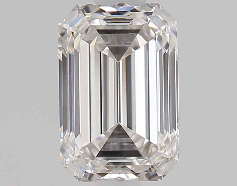 Emerald 0.9 ct H VVS1