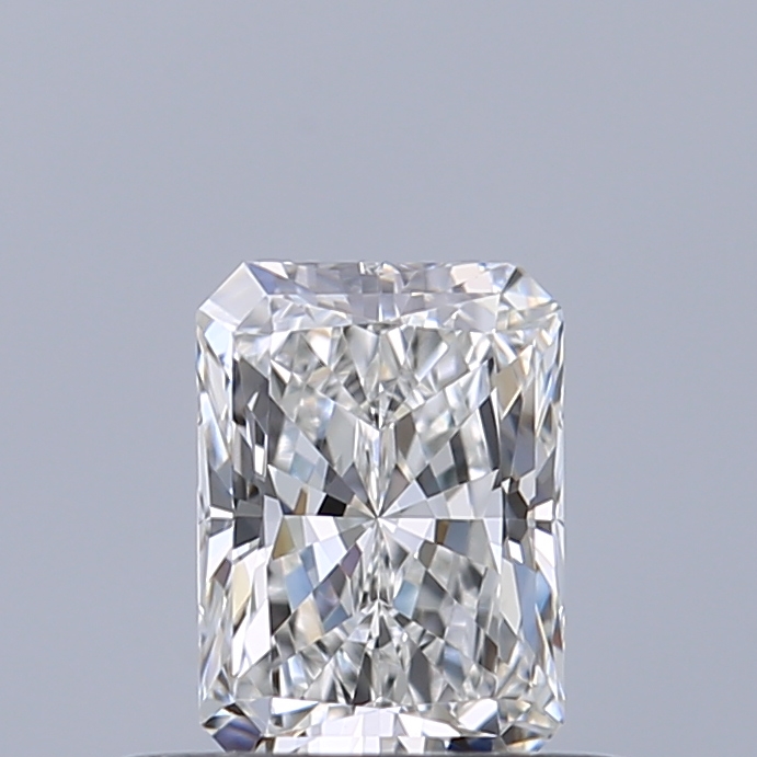 Radiant 0.43 ct E IF