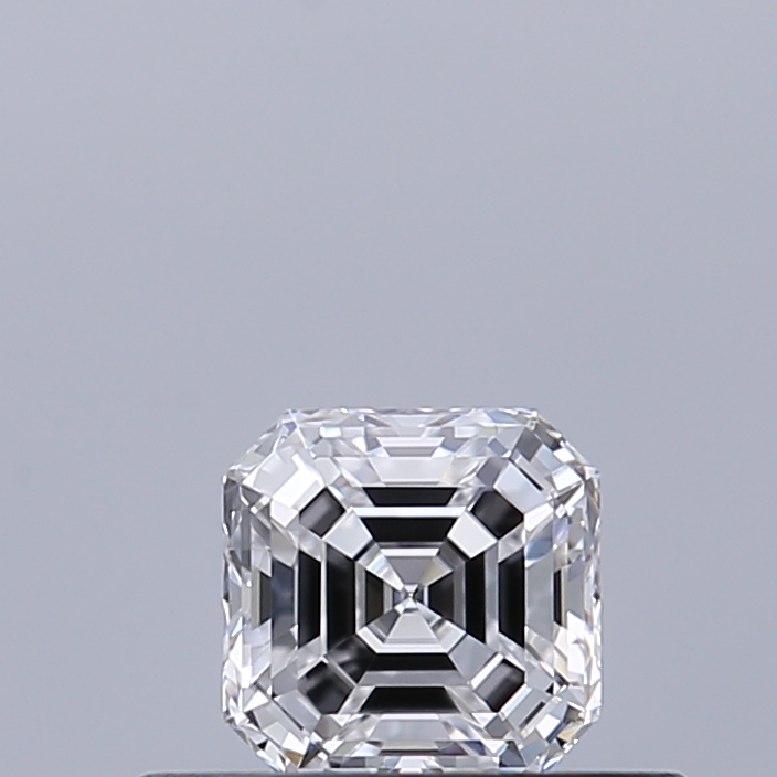 Emerald 0.33 ct D VVS1