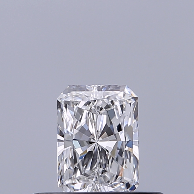 Radiant 0.31 ct D IF