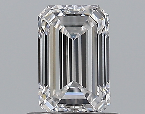 Emerald 0.76 ct D VVS1