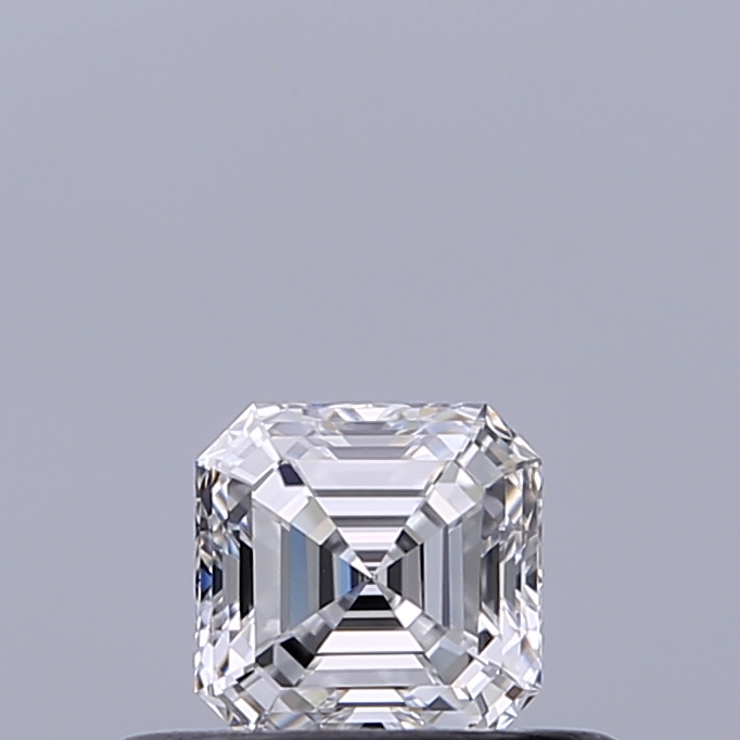Emerald 0.3 ct D VVS1