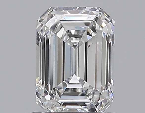 Emerald 0.9 ct E VS2