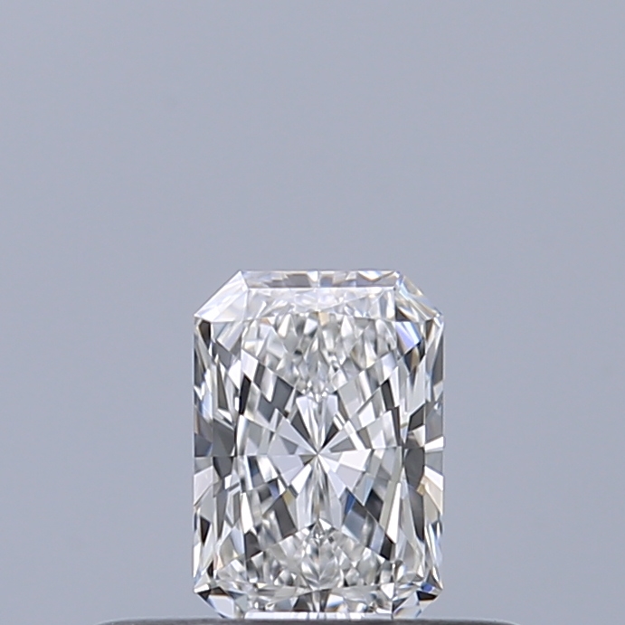 Radiant 0.24 ct E VVS1