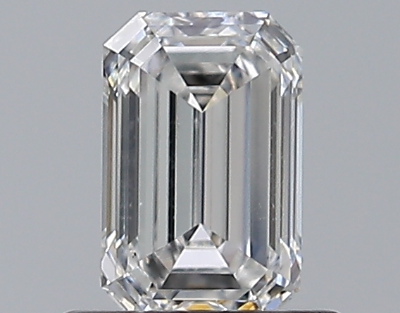 Emerald 0.61 ct E SI2