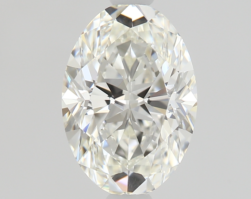 Oval 0.8 ct H VVS2