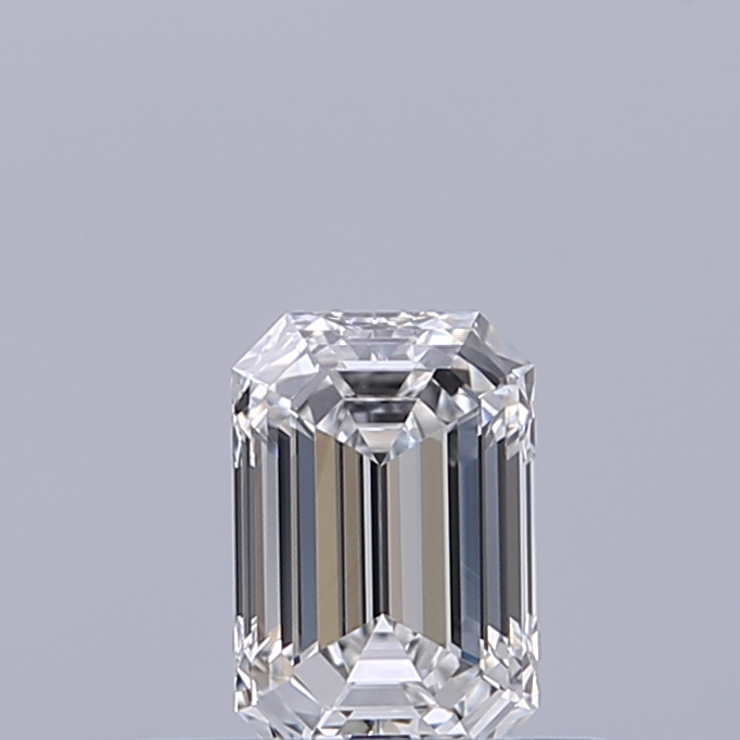 Emerald 0.34 ct F VVS2