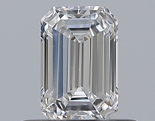 Emerald 0.47 ct D VS1