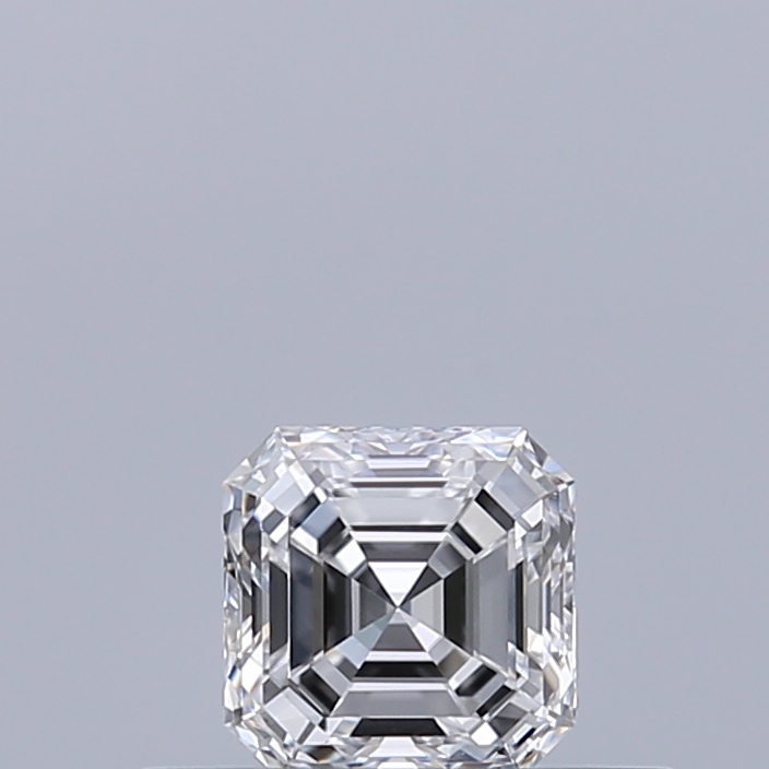 Emerald 0.3 ct D VS1