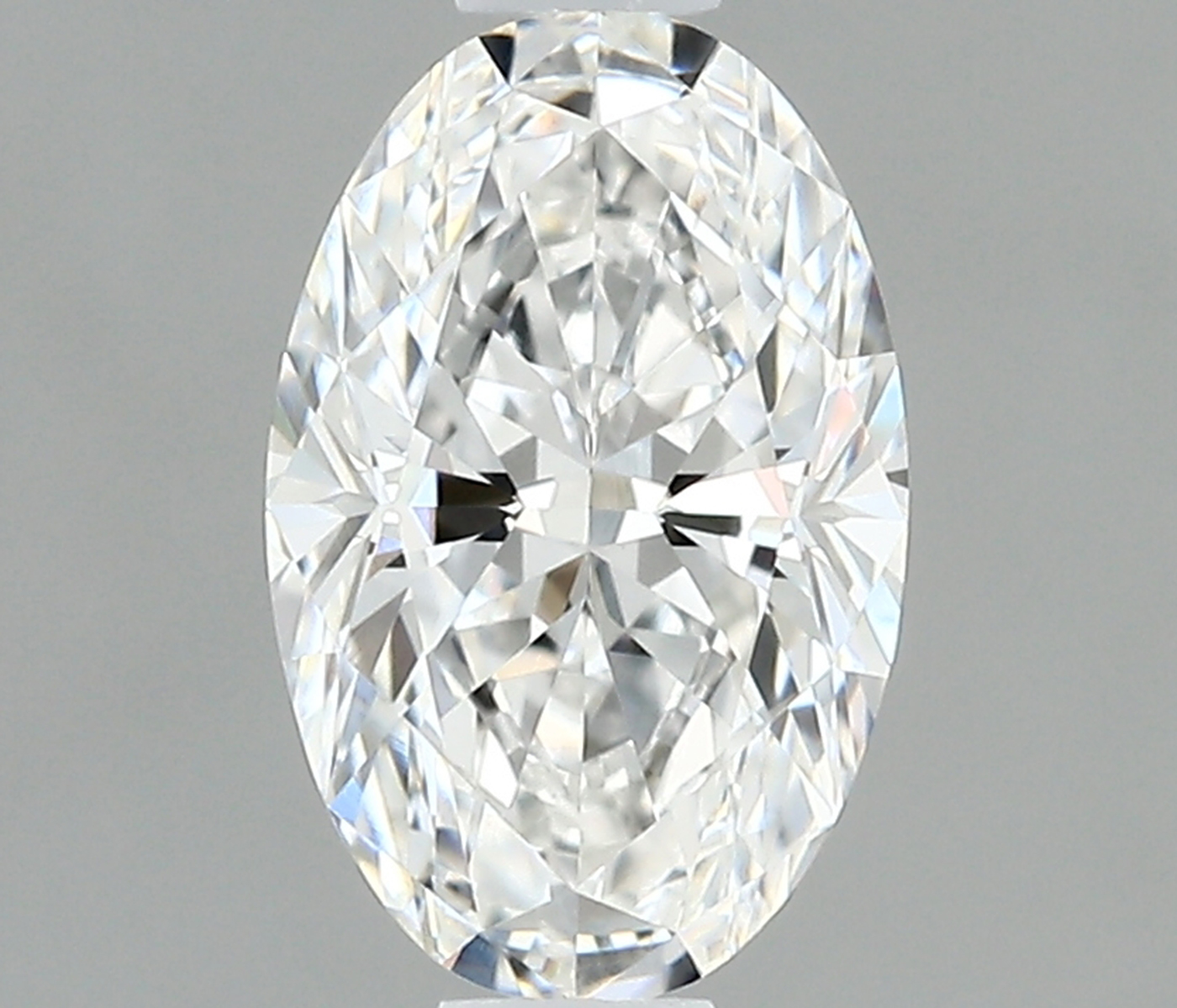 Oval 0.7 ct E VVS1