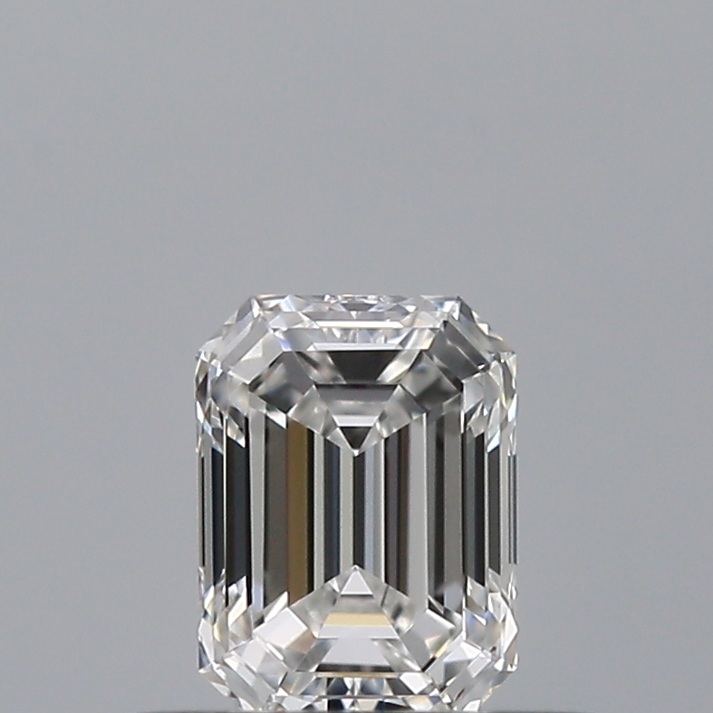 Emerald 0.35 ct E VVS1