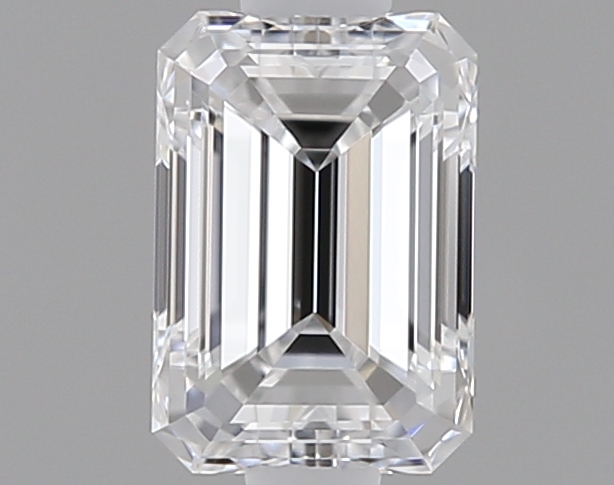 Emerald 0.3 ct D VVS1