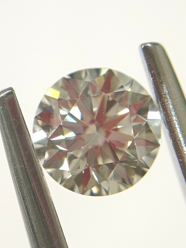 Round 0.32 ct J VS1