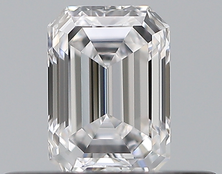 Emerald 0.3 ct D VVS1