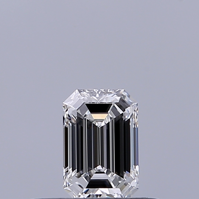 Emerald 0.26 ct E VVS1
