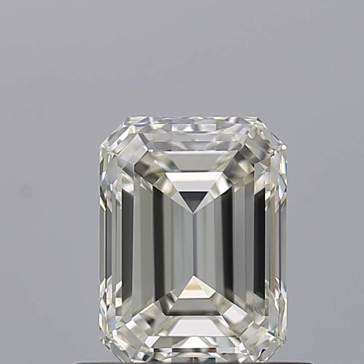 Emerald 0.7 ct H VS1