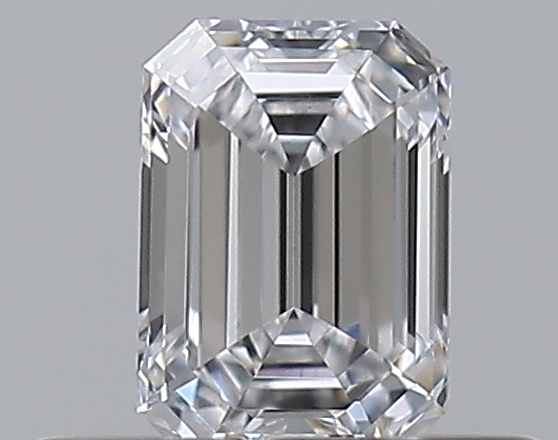 Emerald 0.31 ct D VS1