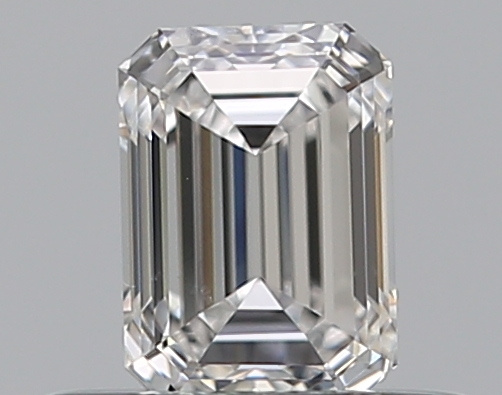 Emerald 0.38 ct E VS2