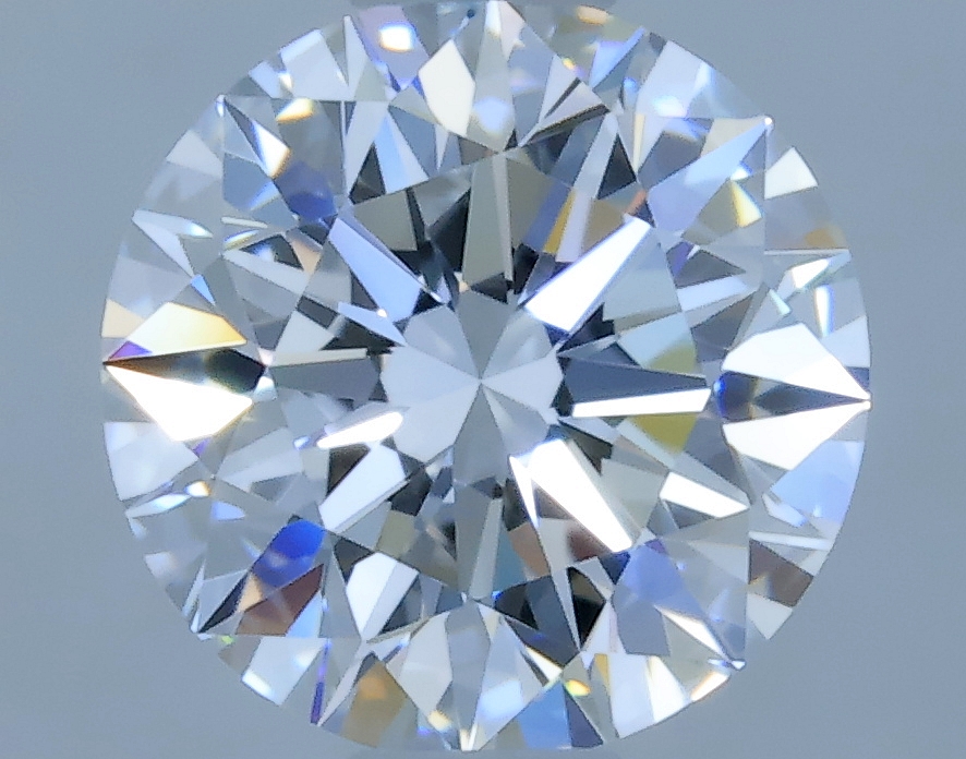 Round 0.6 ct D VVS2