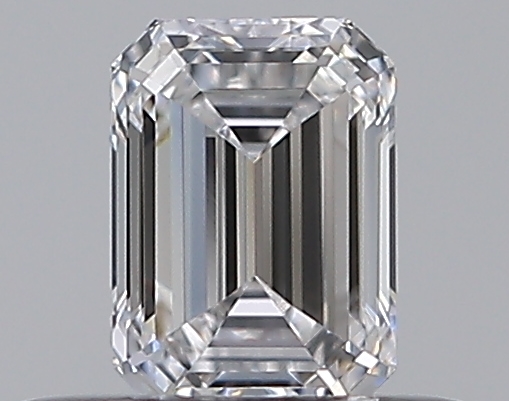 Emerald 0.33 ct D VVS2