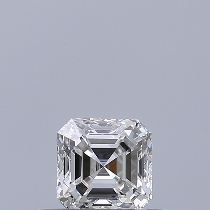 Emerald 0.31 ct F VVS2