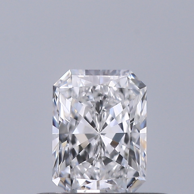 Radiant 0.38 ct D VVS1