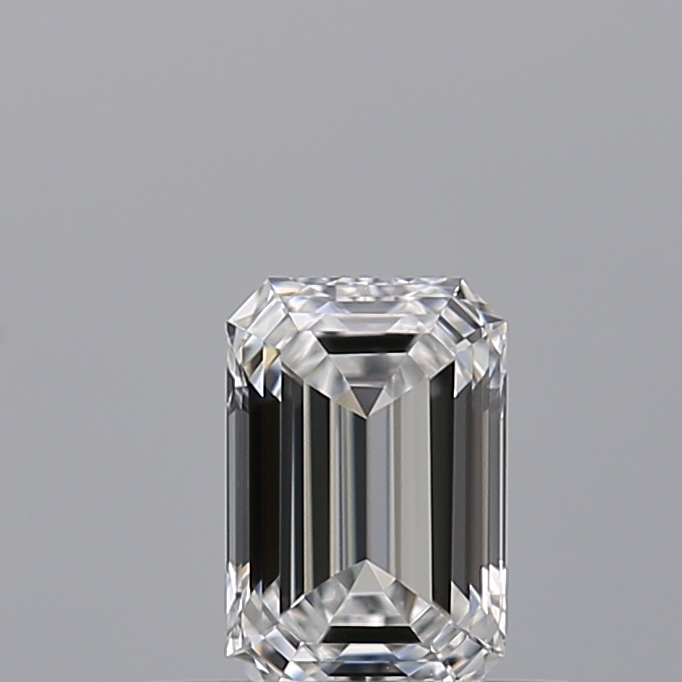 Emerald 0.31 ct D VVS1