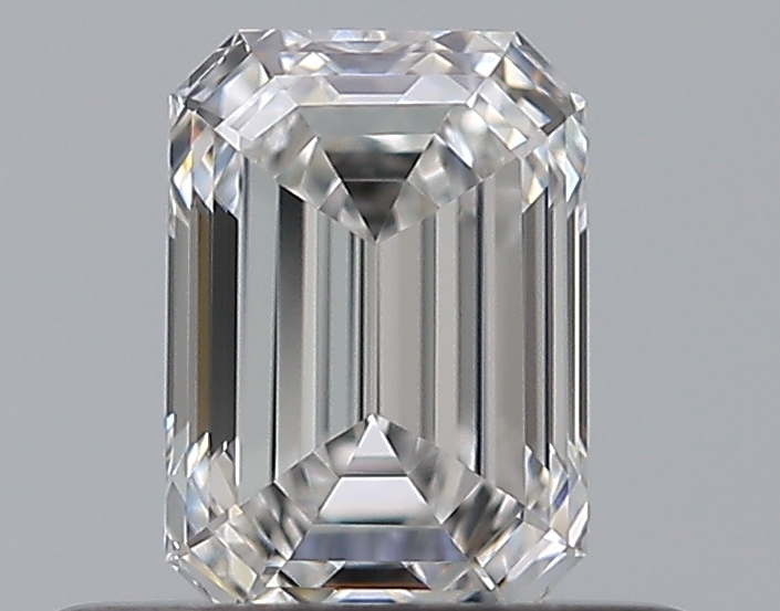 Emerald 0.46 ct E VS2