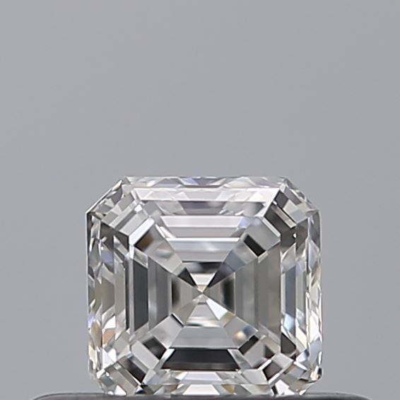 Emerald 0.32 ct D VVS1