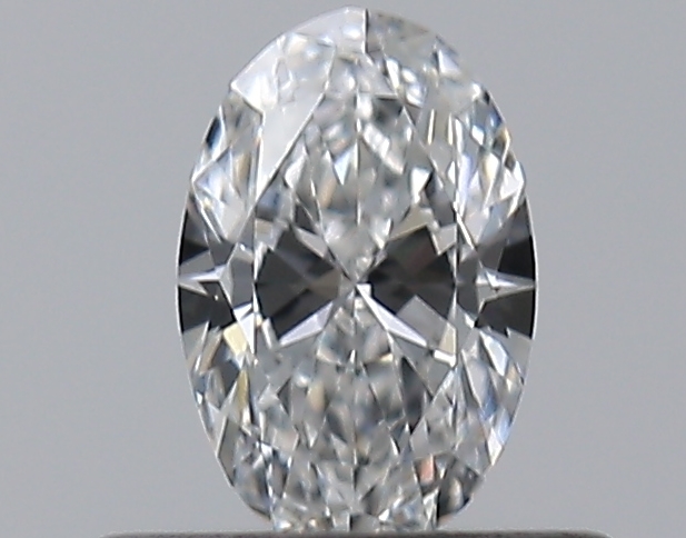 Oval 0.35 ct E VVS2