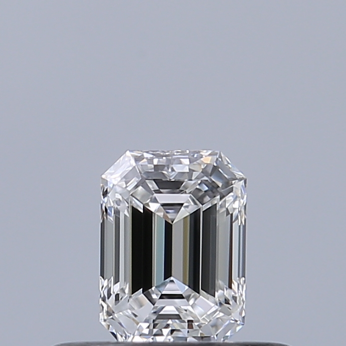 Emerald 0.3 ct D IF