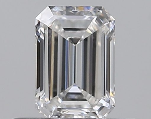 Emerald 0.38 ct E VS1