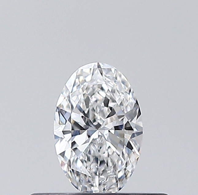 Oval 0.3 ct D SI2