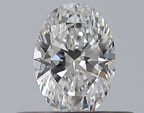 Oval 0.3 ct E VS1
