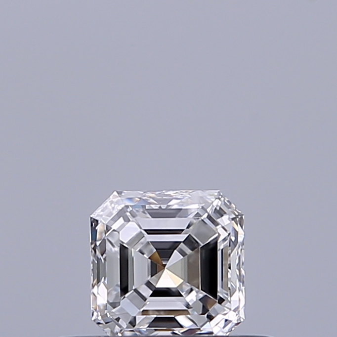 Emerald 0.3 ct D VVS1