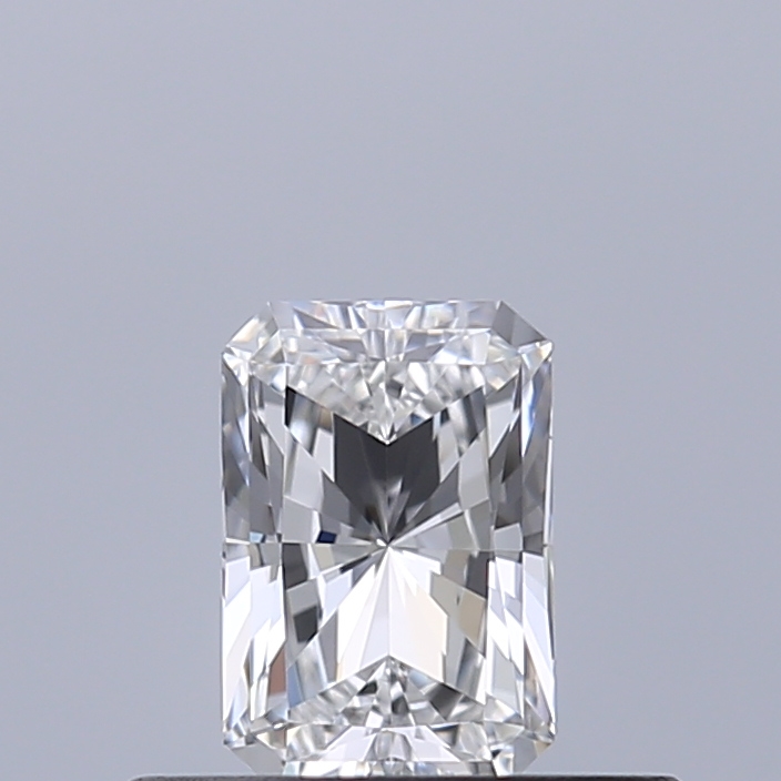 Radiant 0.33 ct E IF