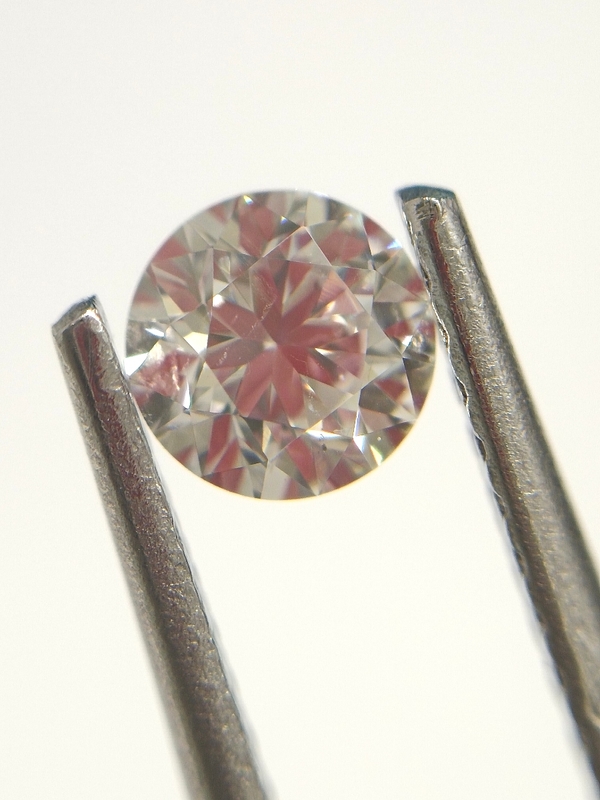 Round 0.3 ct F SI1