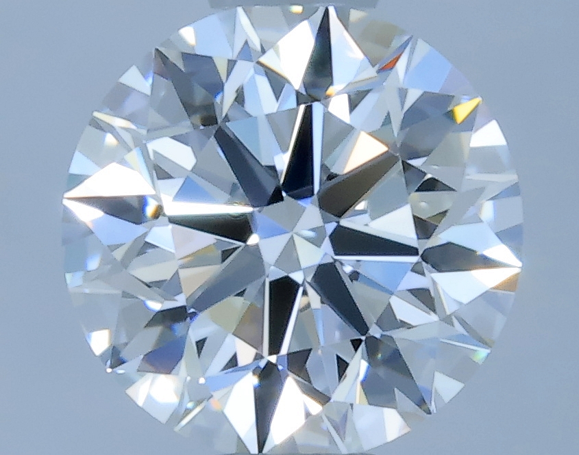 Round 0.58 ct E VVS1