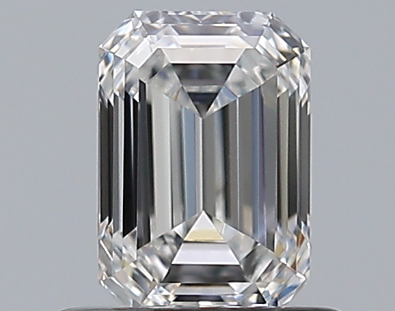 Emerald 0.7 ct E VS1