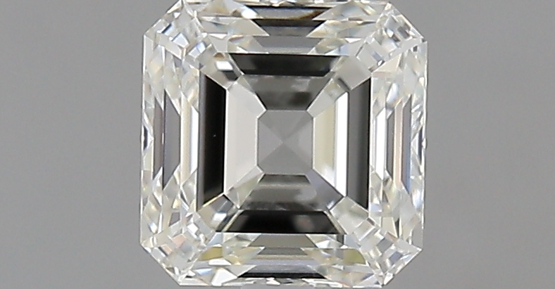 Emerald 0.9 ct G VVS1