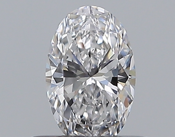 Oval 0.4 ct D VS2