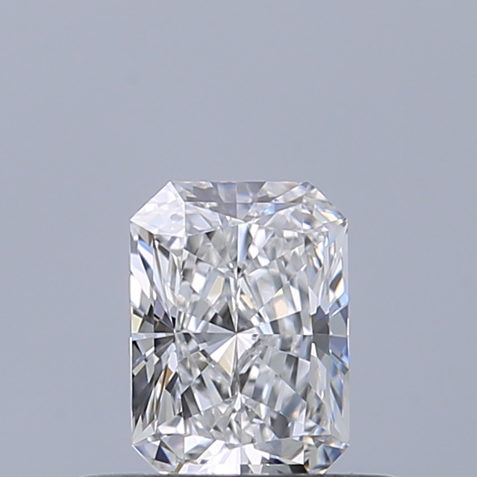 Radiant 0.37 ct D IF