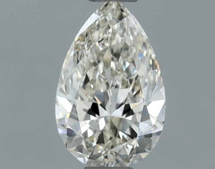 Pear 0.6 ct J VVS2
