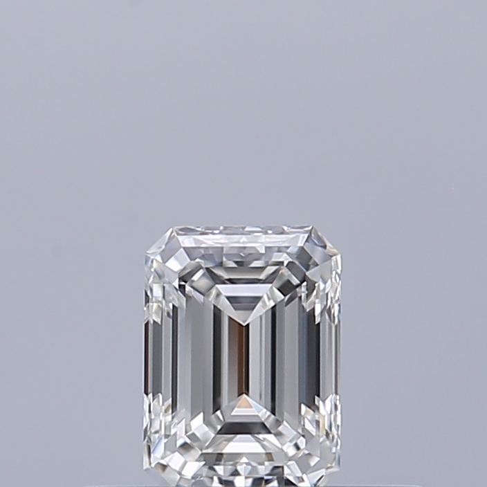 Emerald 0.3 ct E VVS1