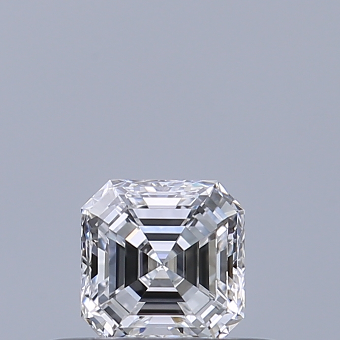 Emerald 0.3 ct D VVS1